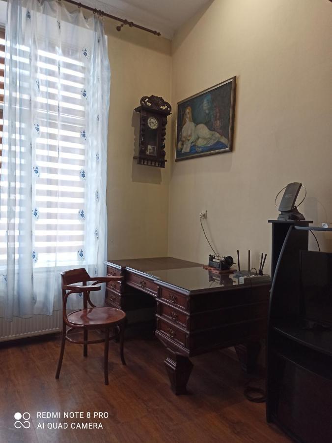 Kozatski Apartments Lviv Ngoại thất bức ảnh